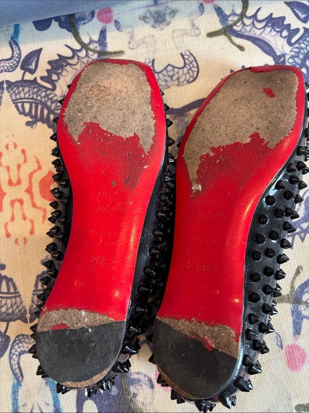 Christian Louboutin Black Patent Spike-Embellished Ballet Flats - Picture 2 of 8